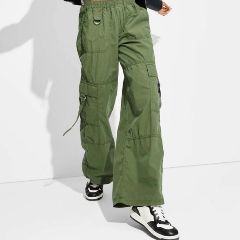 Olive Green Wide Leg Cargo Pants - Picture 2 of 4